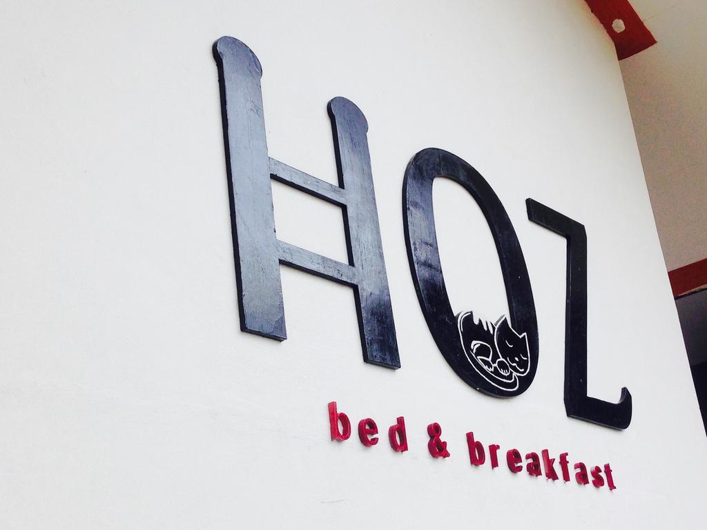 Hoz Bed & Breakfast Yogyakarta Exteriör bild